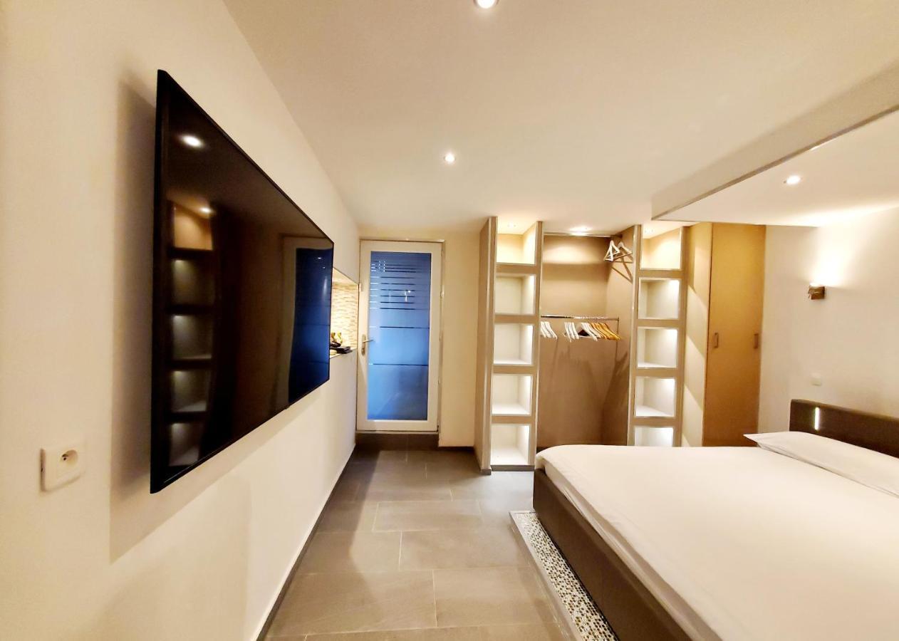 Appartement En Bord De Lac Avec Jaccuzi أفيو لي با المظهر الخارجي الصورة